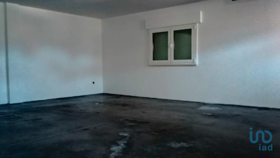 Moradia T6 para Venda em Bidoeira de Cima Foto 5