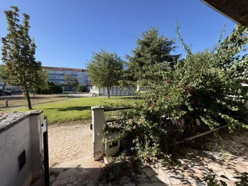 Moradia T4 para Arrendamento em Montijo e Afonsoeiro