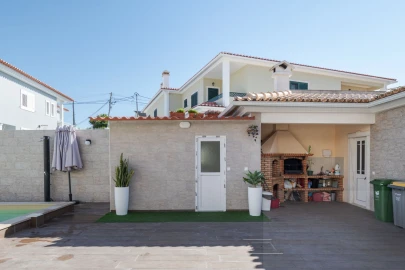 Moradia T5 para Venda em Amora