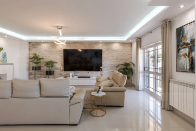 Moradia T5 para Venda em Amora