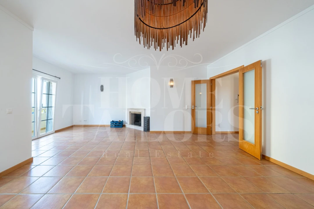 Apartamento T2 para Venda em Ericeira Foto 4