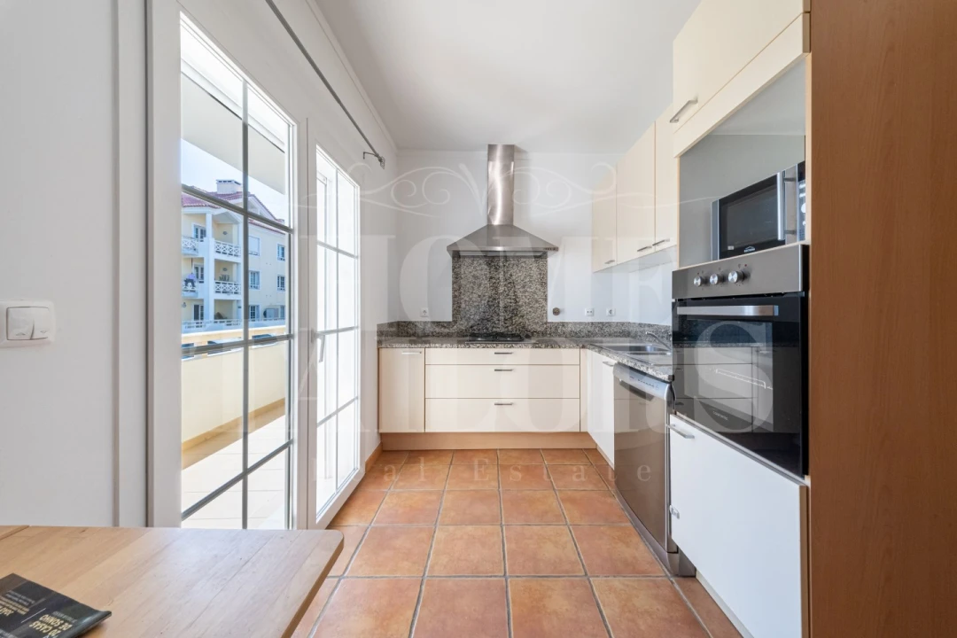 Apartamento T2 para Venda em Ericeira Foto 1