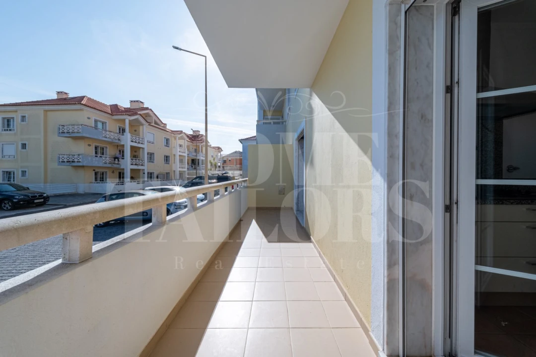 Apartamento T2 para Venda em Ericeira Foto 9