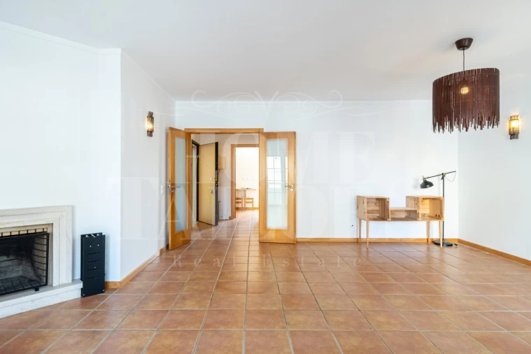 Apartamento T2 para Venda em Ericeira Foto 7