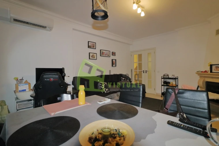 Apartamento T2 para Venda em Quinta do Conde Foto 4