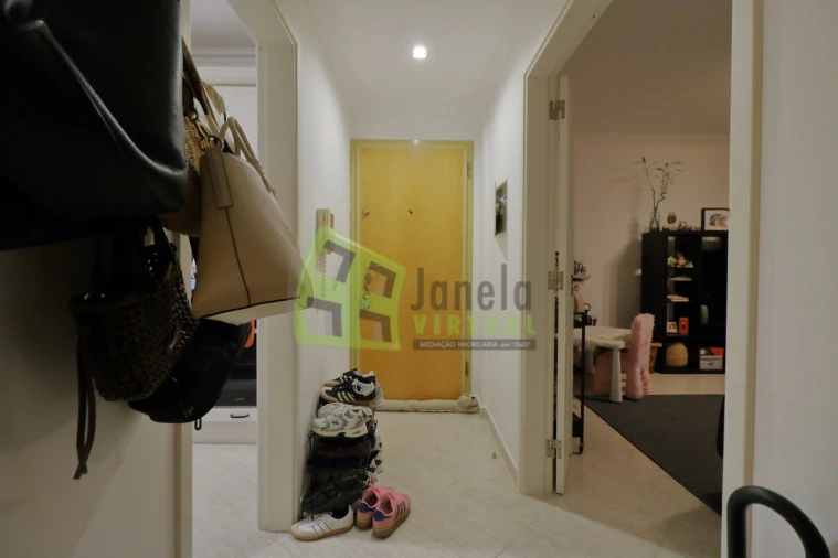 Apartamento T2 para Venda em Quinta do Conde Foto 5