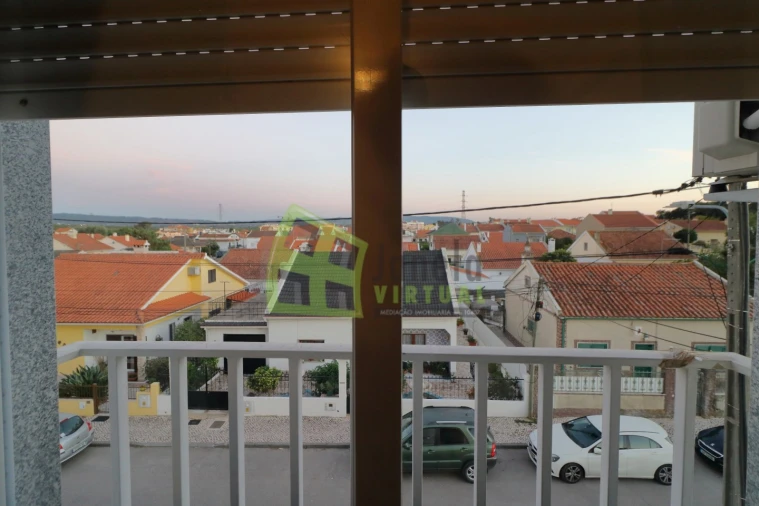 Apartamento T2 para Venda em Quinta do Conde Foto 15