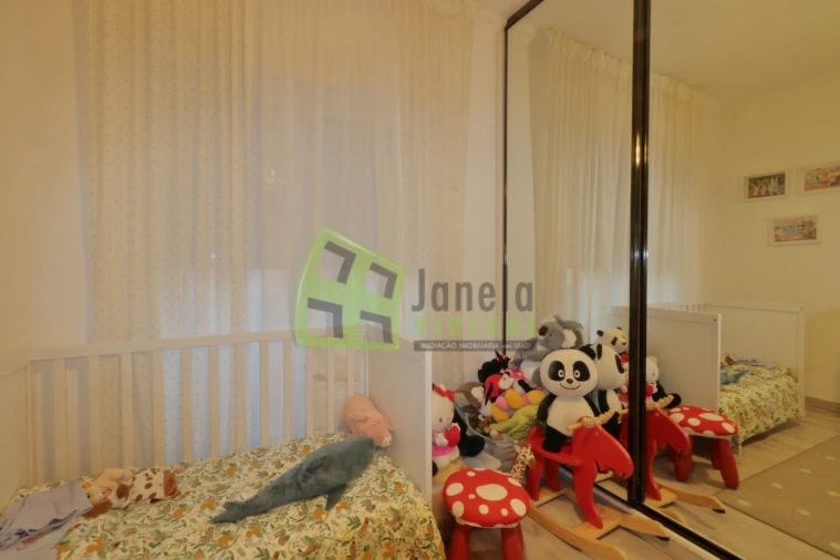 Apartamento T2 para Venda em Quinta do Conde Foto 18