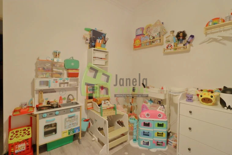 Apartamento T2 para Venda em Quinta do Conde Foto 21