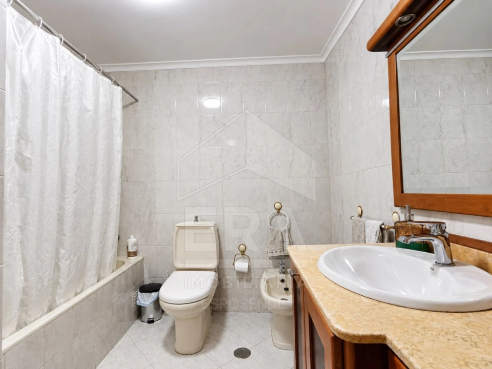 Apartamento T2 para Venda em Chafe Foto 11