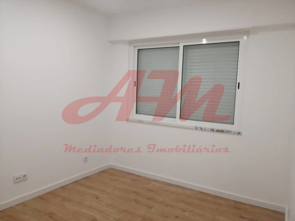 Apartamento T3 para Venda em Mina de Água Foto 10