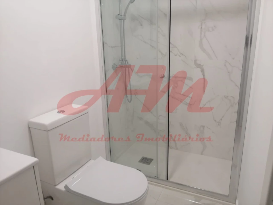 Apartamento T3 para Venda em Mina de Água Foto 15