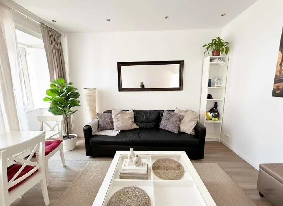 Apartamento T2 para Venda em Misericórdia Foto 2