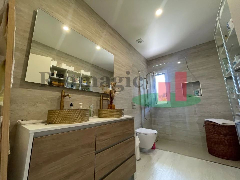 Moradia T3 para Venda em Rio Maior Foto 11