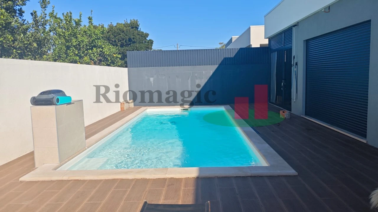 Moradia T3 para Venda em Rio Maior Foto 31