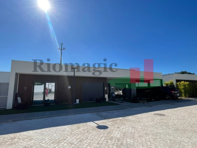 Moradia T3 para Venda em Rio Maior Foto 30
