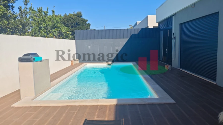 Moradia T3 para Venda em Rio Maior Foto 31
