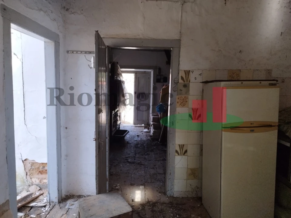 Moradia T2 para Venda em Alcanede Foto 2