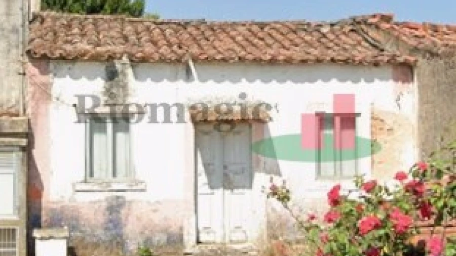 Moradia T2 para Venda em Alcanede