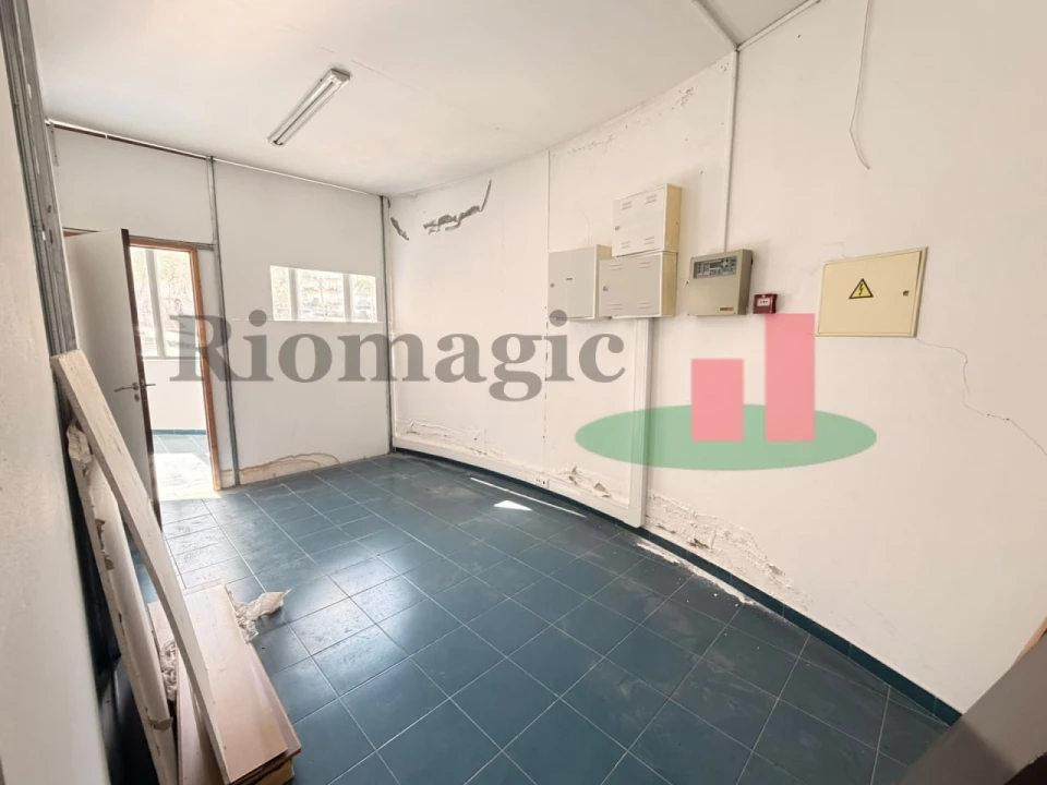 Loja para Venda em Marvila, Ribeira Santarém, São Salvador, São Nicolau Foto 10