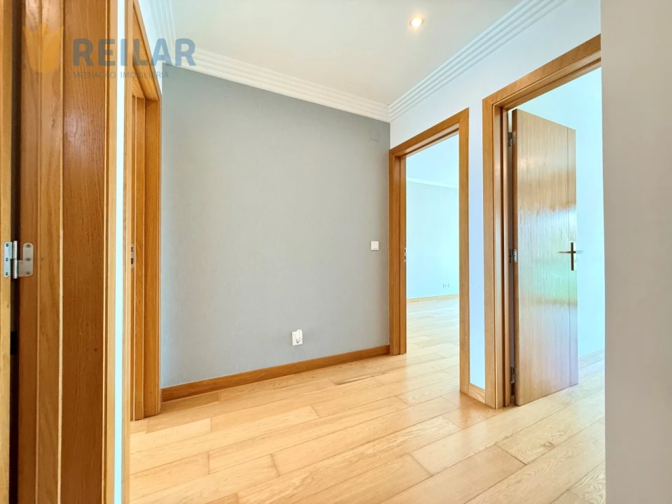 Moradia T3 para Venda em Póvoa de Santa Iria e Forte da Casa Foto 30