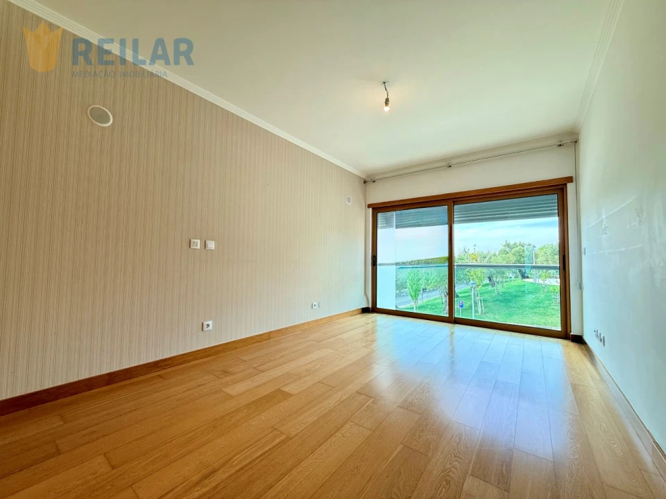 Moradia T3 para Venda em Póvoa de Santa Iria e Forte da Casa Foto 45