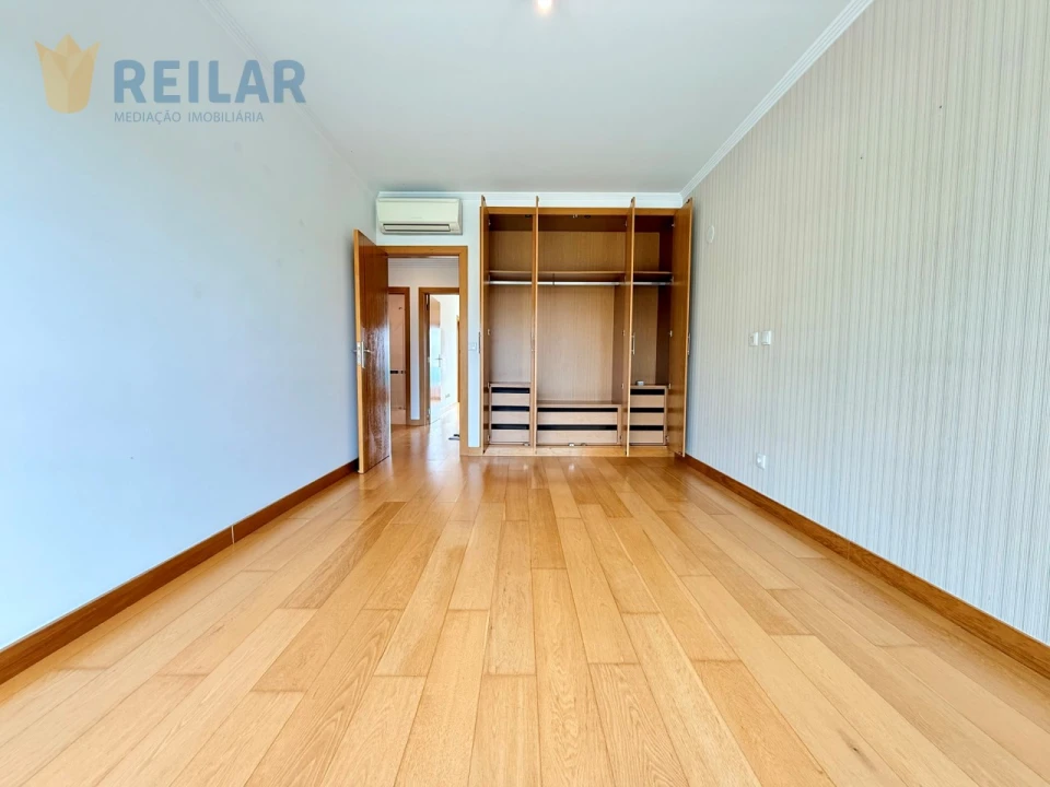 Moradia T3 para Venda em Póvoa de Santa Iria e Forte da Casa Foto 48