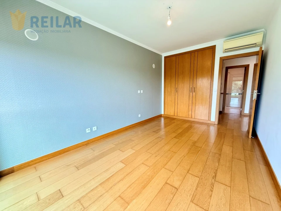 Moradia T3 para Venda em Póvoa de Santa Iria e Forte da Casa Foto 52