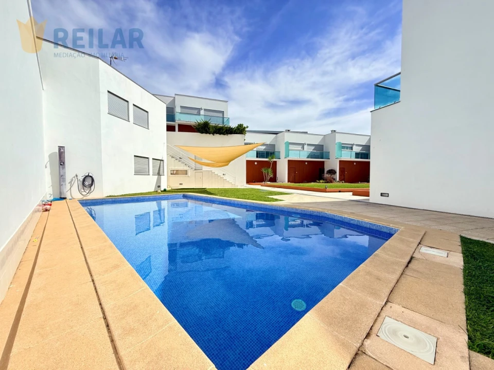 Moradia T3 para Venda em Póvoa de Santa Iria e Forte da Casa Foto 71