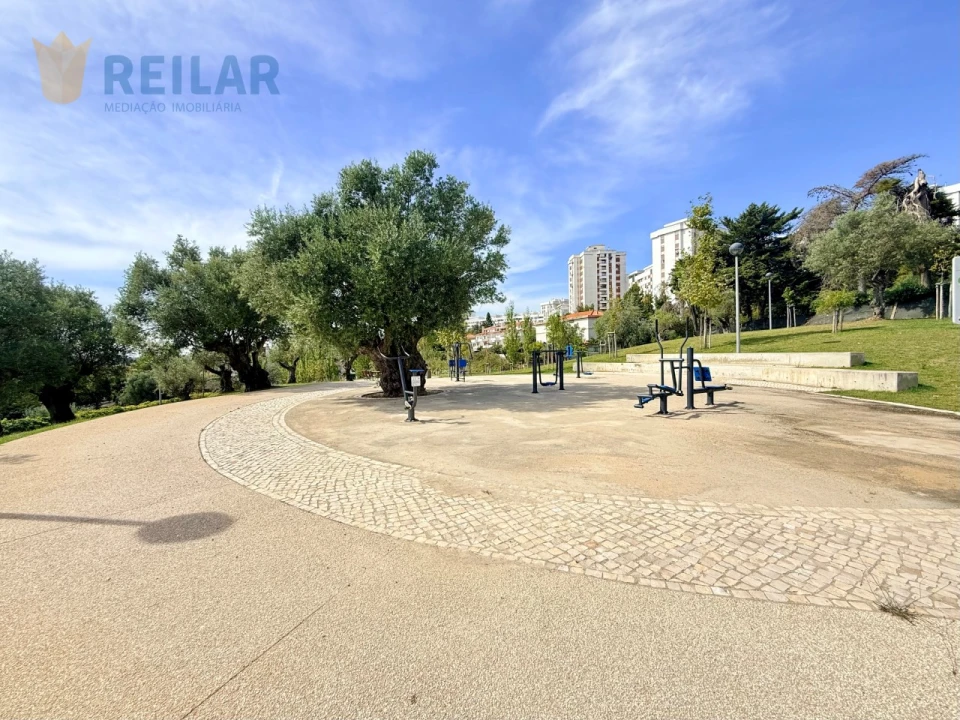 Moradia T3 para Venda em Póvoa de Santa Iria e Forte da Casa Foto 81