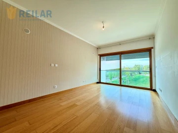 Moradia T3 para Venda em Póvoa de Santa Iria e Forte da Casa
