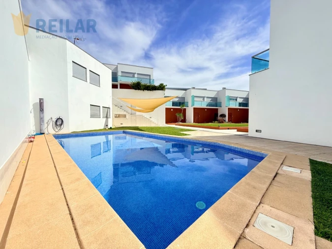 Moradia T3 para Venda em Póvoa de Santa Iria e Forte da Casa Foto 71