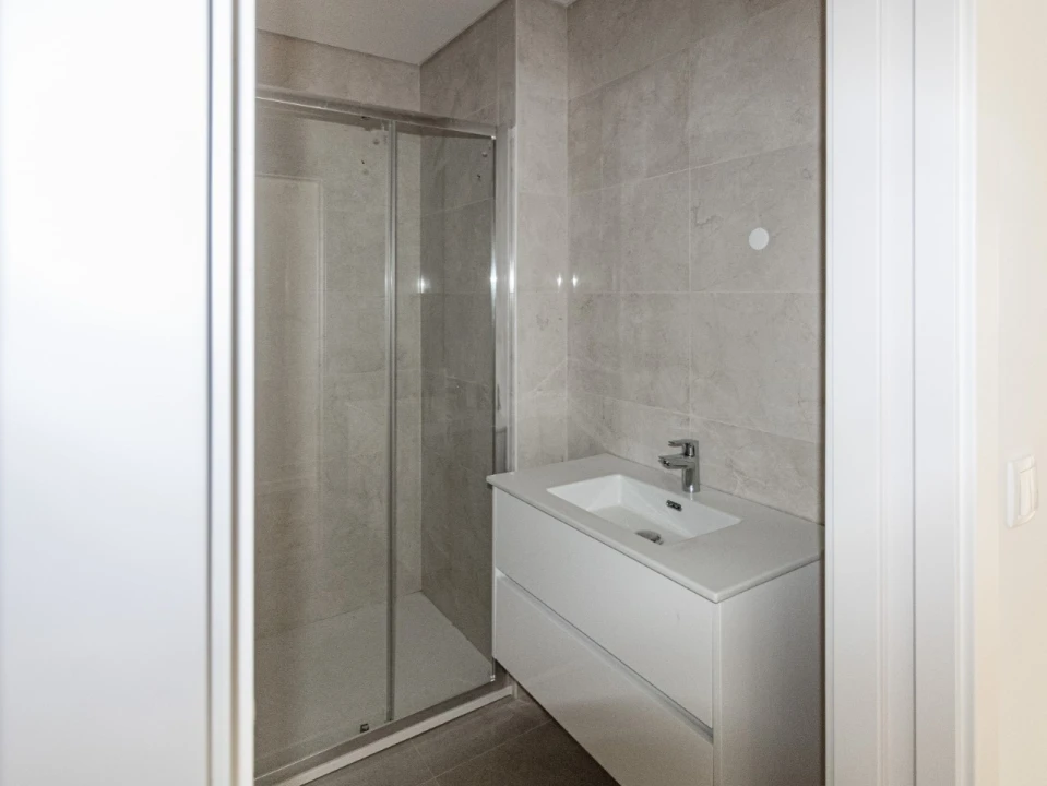 Apartamento T2 para Venda em Esgueira Foto 6