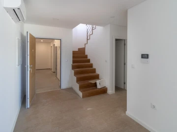 Apartamento T2 para Venda em Esgueira
