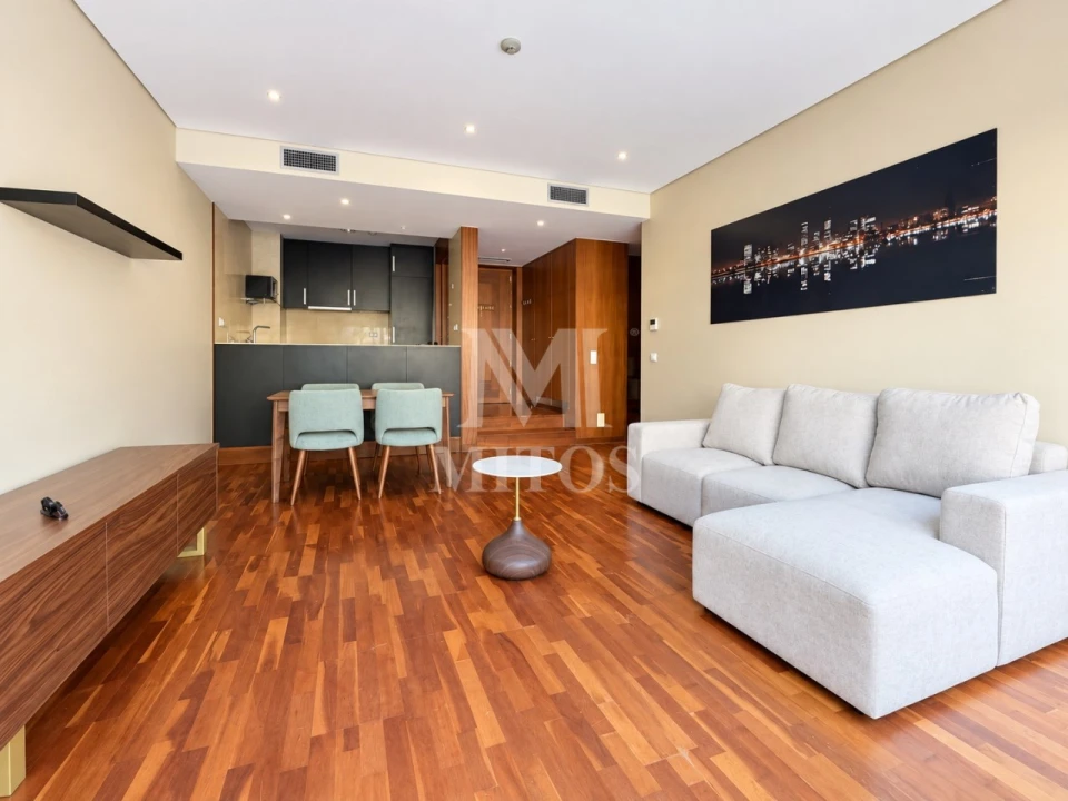 Apartamento T1 para Arrendamento em Darque Foto 1