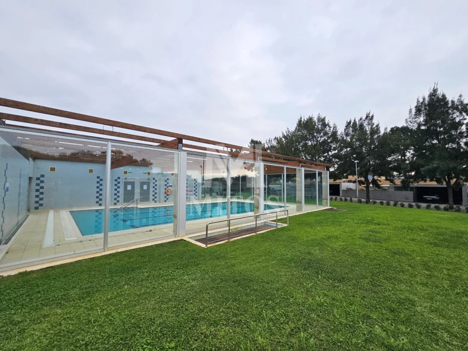 Apartamento T1 para Arrendamento em Darque Foto 8