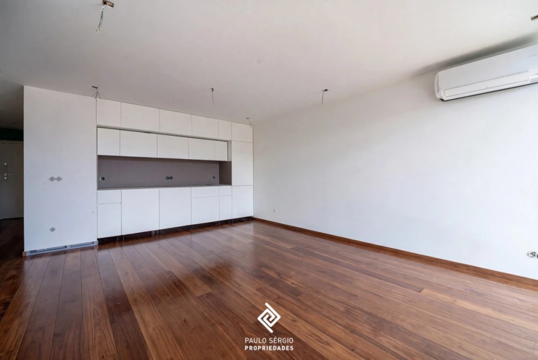 Apartamento T2 para Venda em Mafamude e Vilar do Paraíso Foto 4