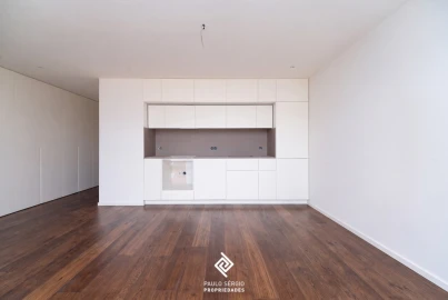 Apartamento T2 para Venda em Mafamude e Vilar do Paraíso