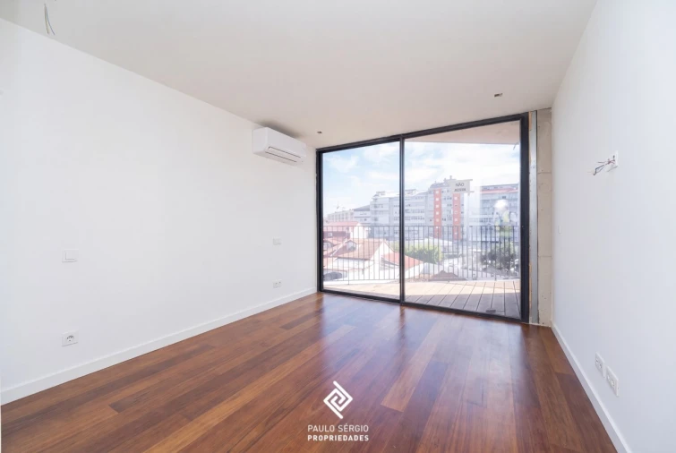 Apartamento T2 para Venda em Mafamude e Vilar do Paraíso Foto 12