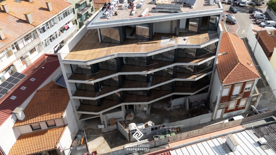Apartamento T2 para Venda em Mafamude e Vilar do Paraíso Foto 16