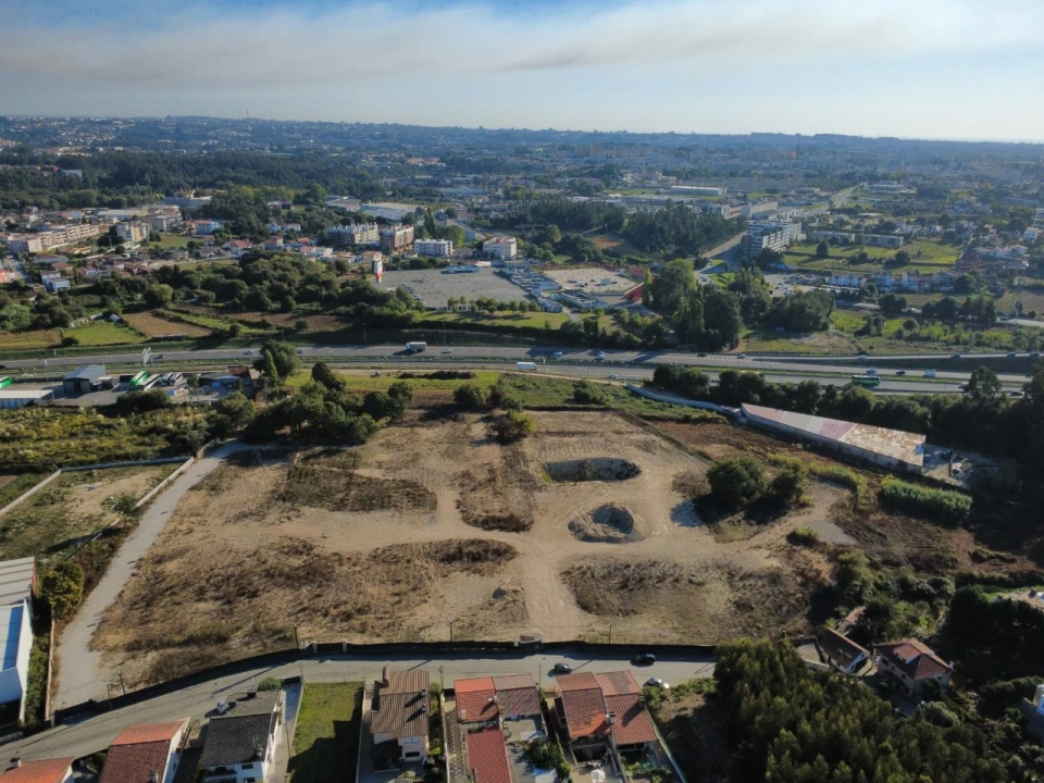 Terreno para Venda em Nogueira e Silva Escura Foto 1