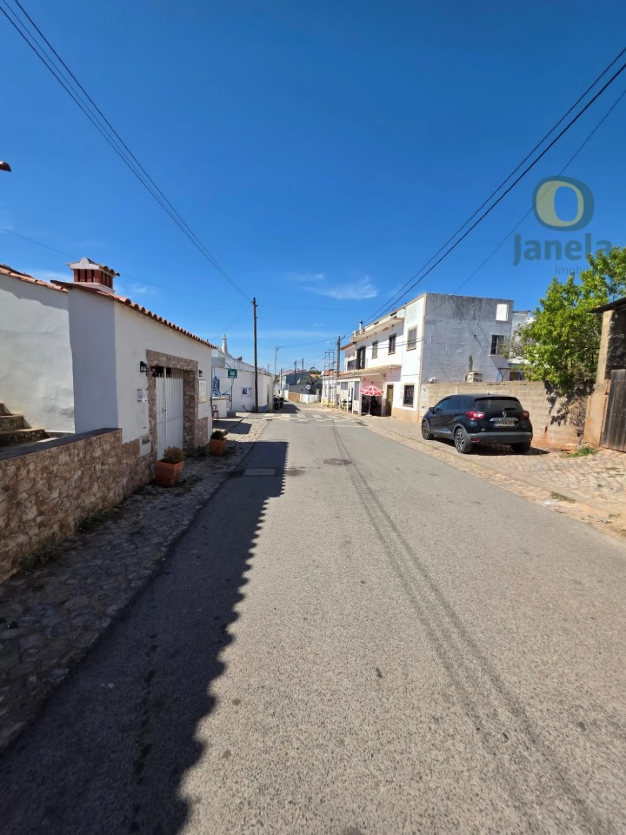 Moradia T3 para Venda em Alte Foto 19