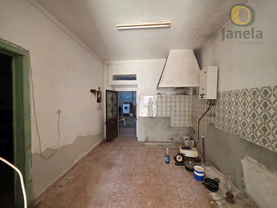 Moradia T3 para Venda em Alte Foto 47
