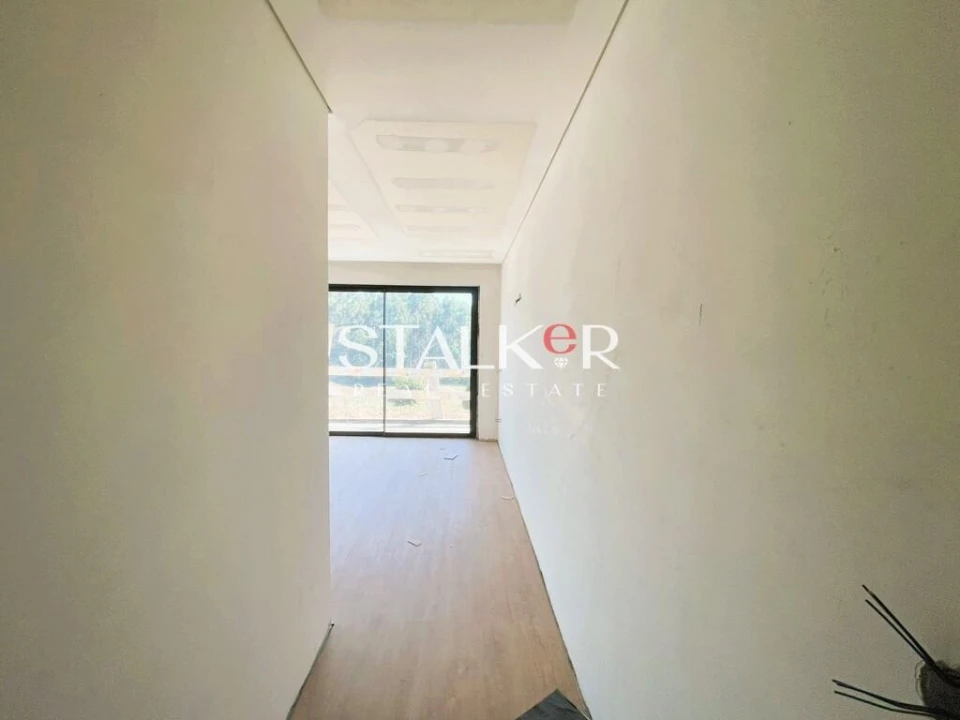Apartamento T2 para Venda em Argoncilhe Foto 4