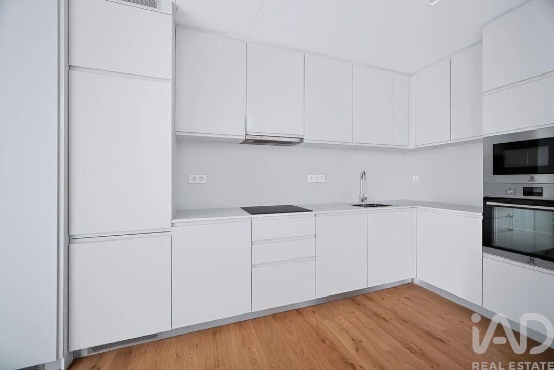 Apartamento T3 para Venda em Algés, Linda-A-Velha e Cruz Quebrada-Dafundo Foto 18