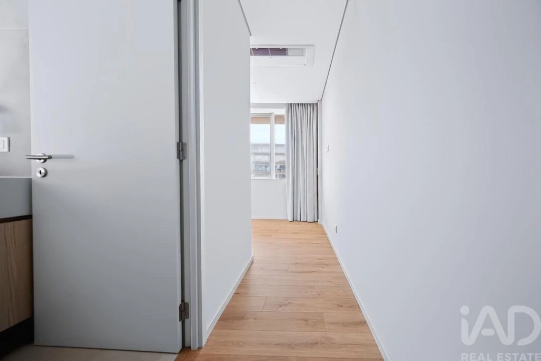 Apartamento T3 para Venda em Algés, Linda-A-Velha e Cruz Quebrada-Dafundo Foto 13