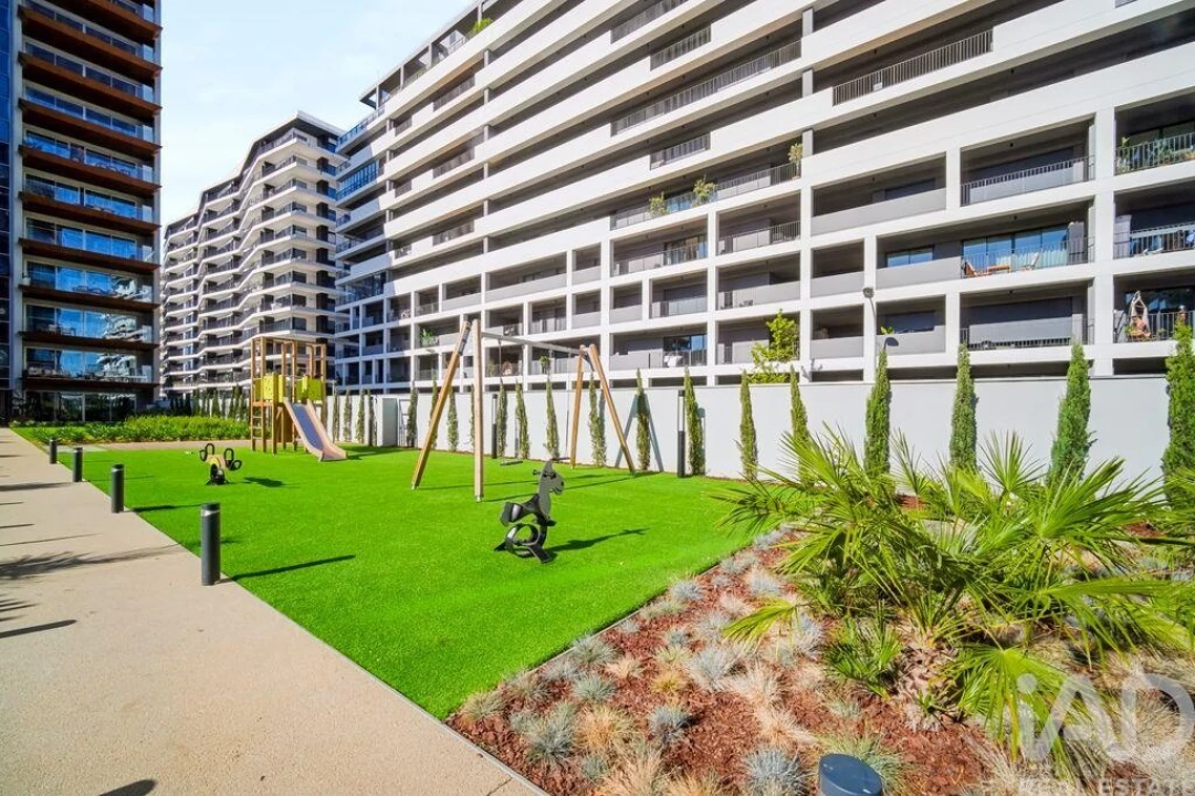 Apartamento T3 para Venda em Algés, Linda-A-Velha e Cruz Quebrada-Dafundo Foto 20
