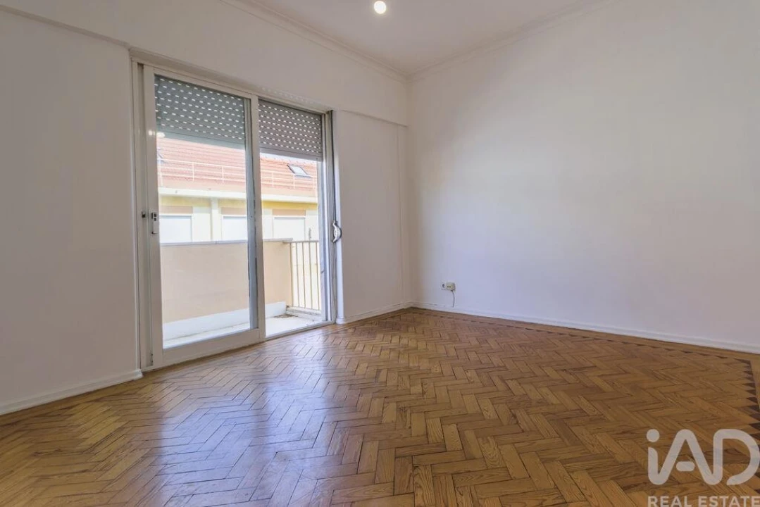 Apartamento T4 para Venda em Beato Foto 7
