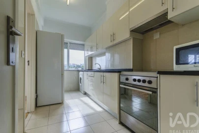 Apartamento T4 para Venda em Beato