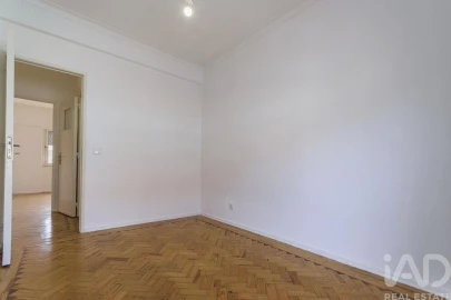 Apartamento T4 para Venda em Beato